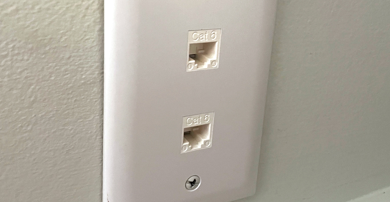 Two keystone jacks in a wall faceplate.